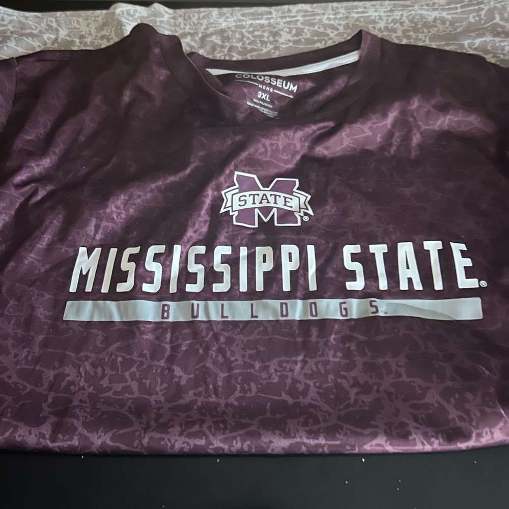 Colosseum Mississippi State Bulldogs Maroon Short Sleeve Tee